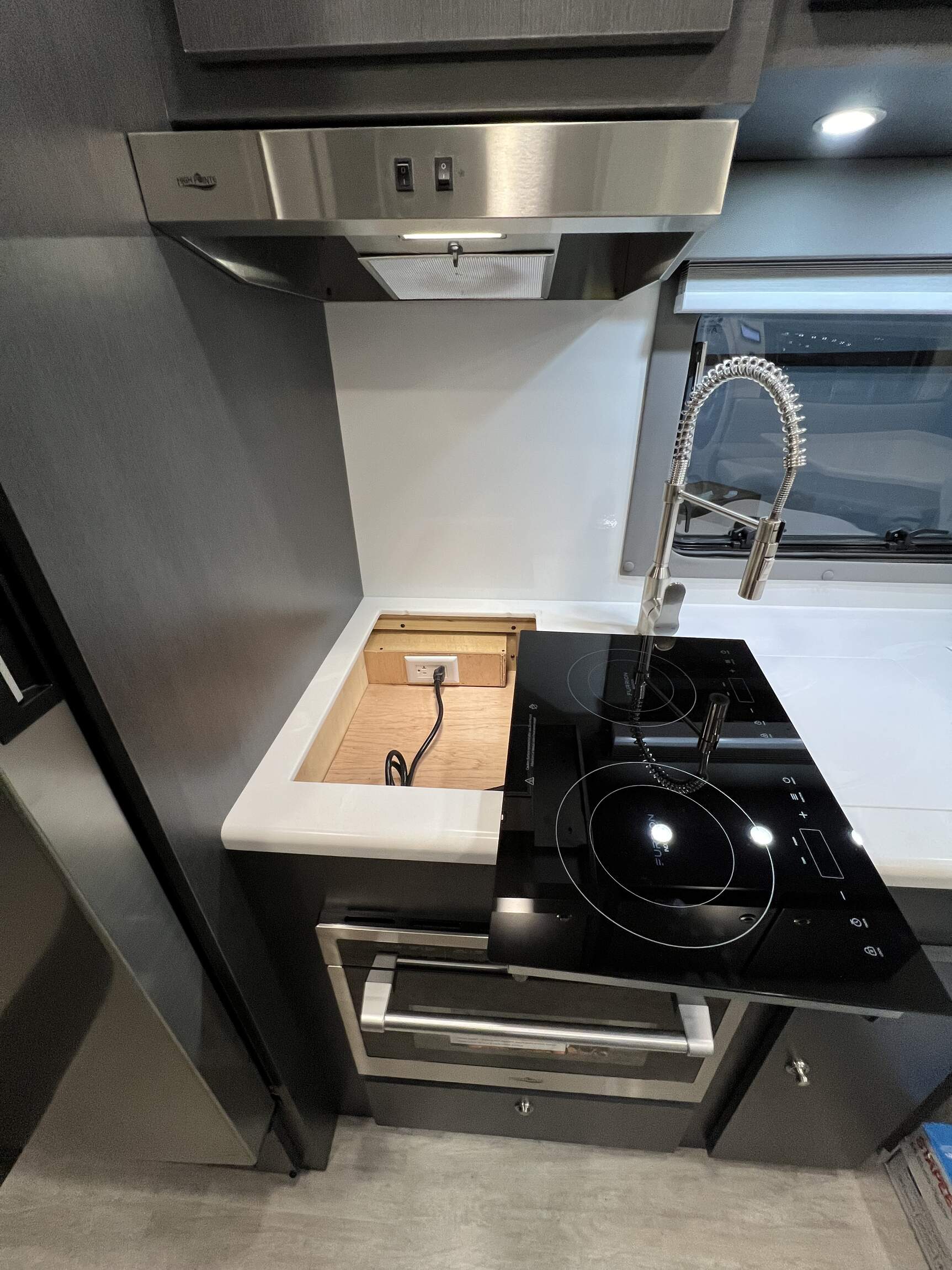 2023 Ford F-550 MOAB Trailblazer