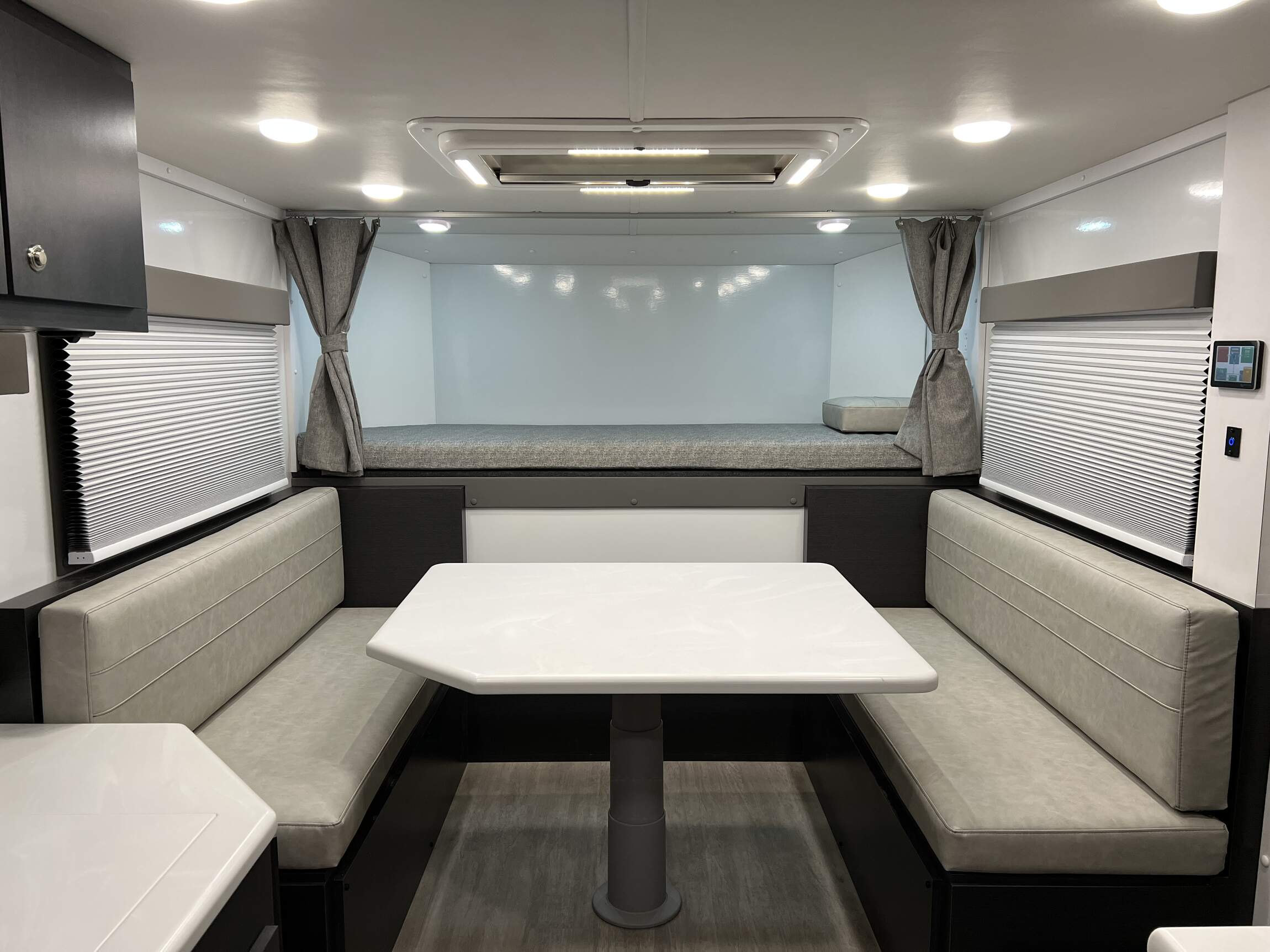 2023 Ford F-550 MOAB Trailblazer