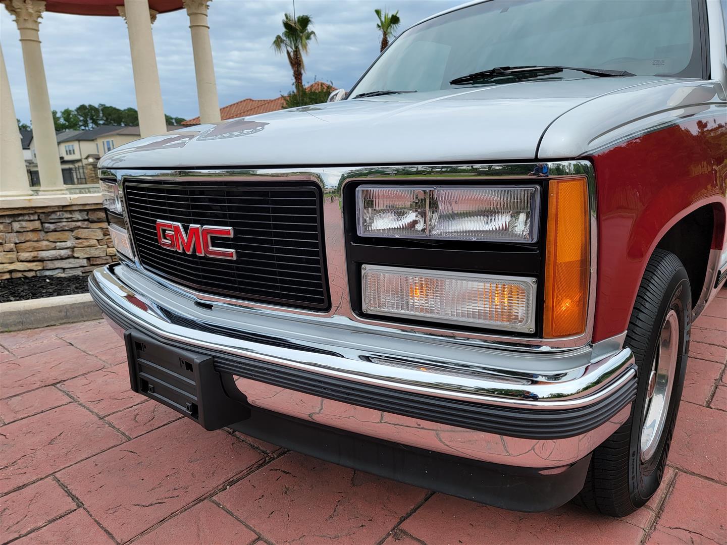 1990 GMC C1500 Sierra SLE - 3