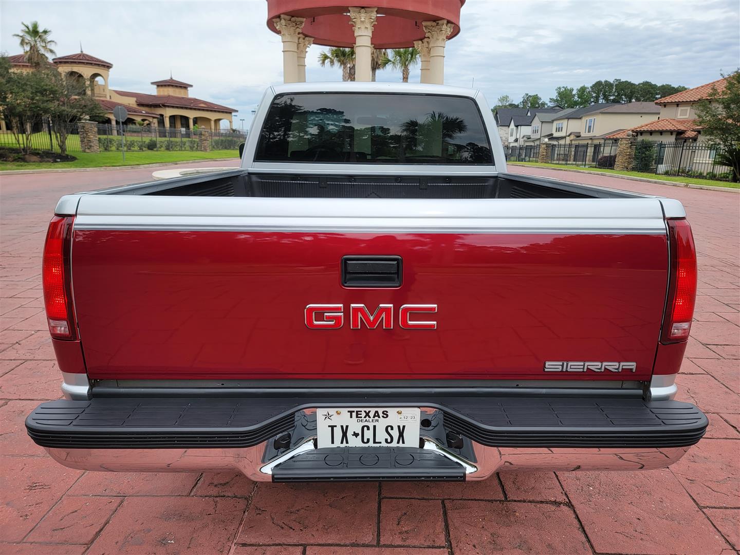 1990 GMC C1500 Sierra SLE - 4