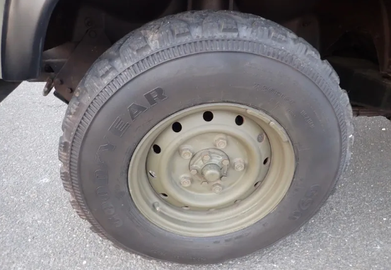 1997 Land Rover Defender 90 Wolf