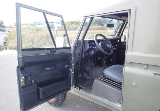 1997 Land Rover Defender 90 Wolf