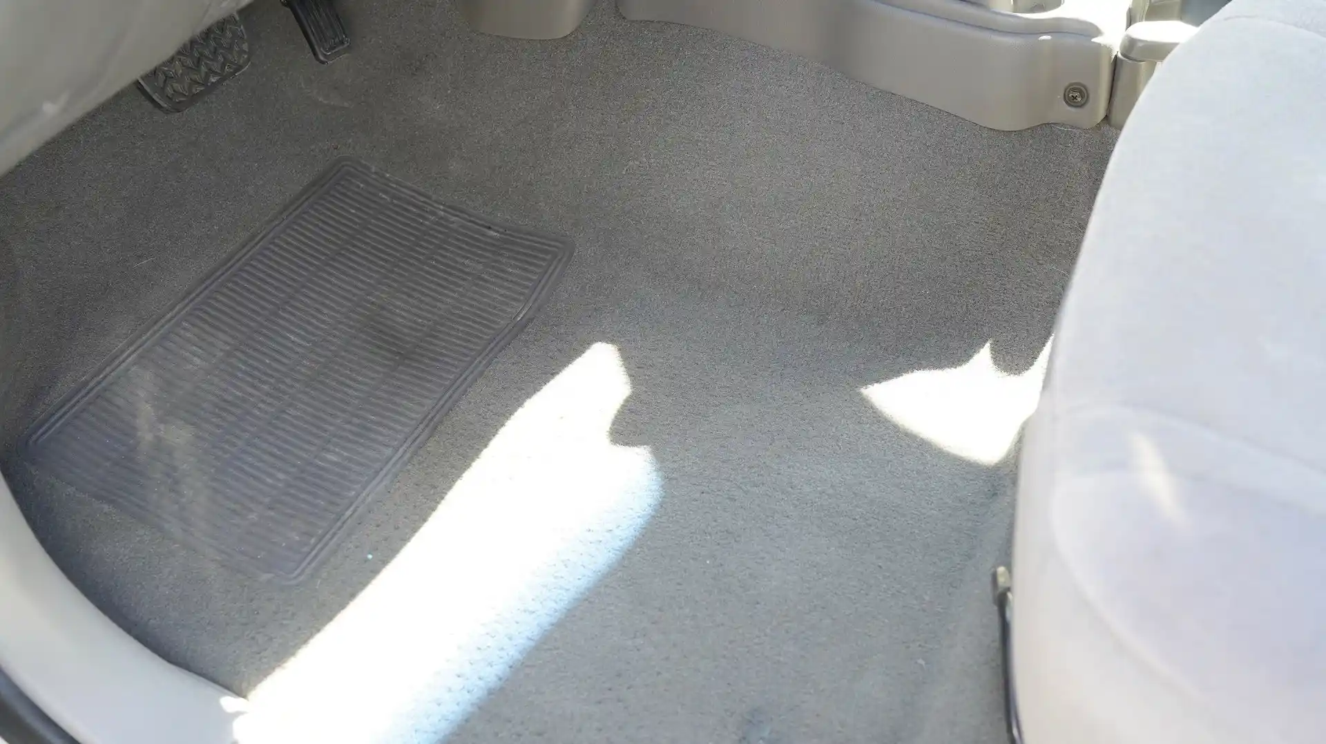 27k Mi. 2004 Toyota Tacoma Xtracab 4×4