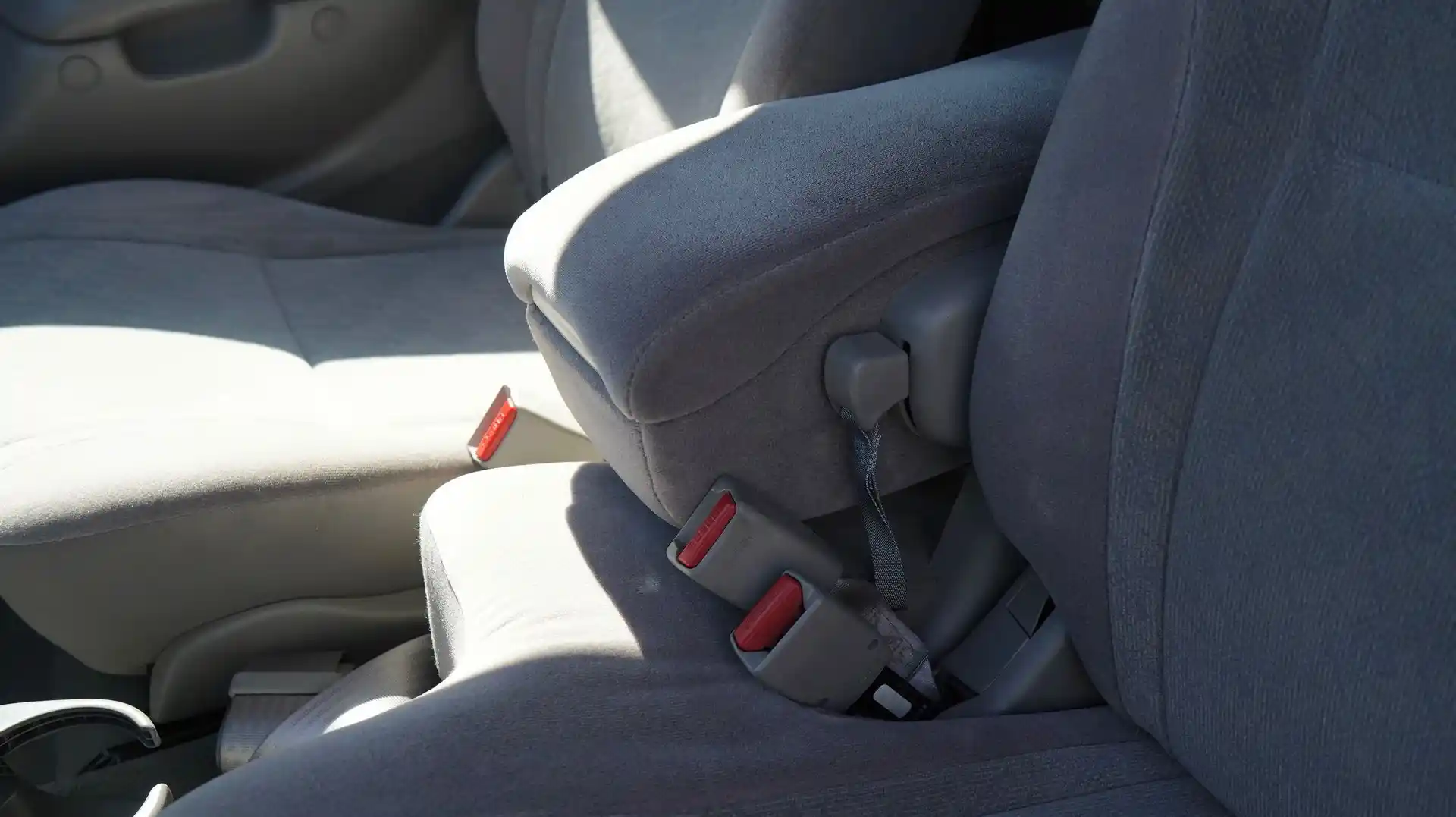 27k Mi. 2004 Toyota Tacoma Xtracab 4×4