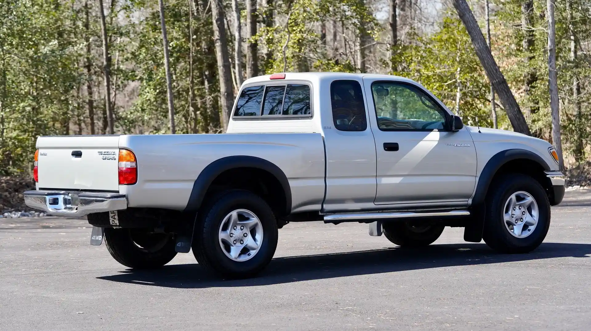 27k Mi. 2004 Toyota Tacoma Xtracab 4×4