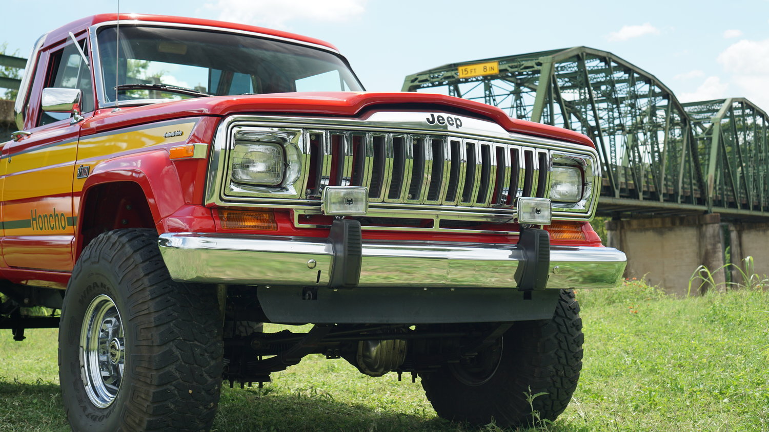 Sold: 1981 Jeep J-10 Honcho Sportside