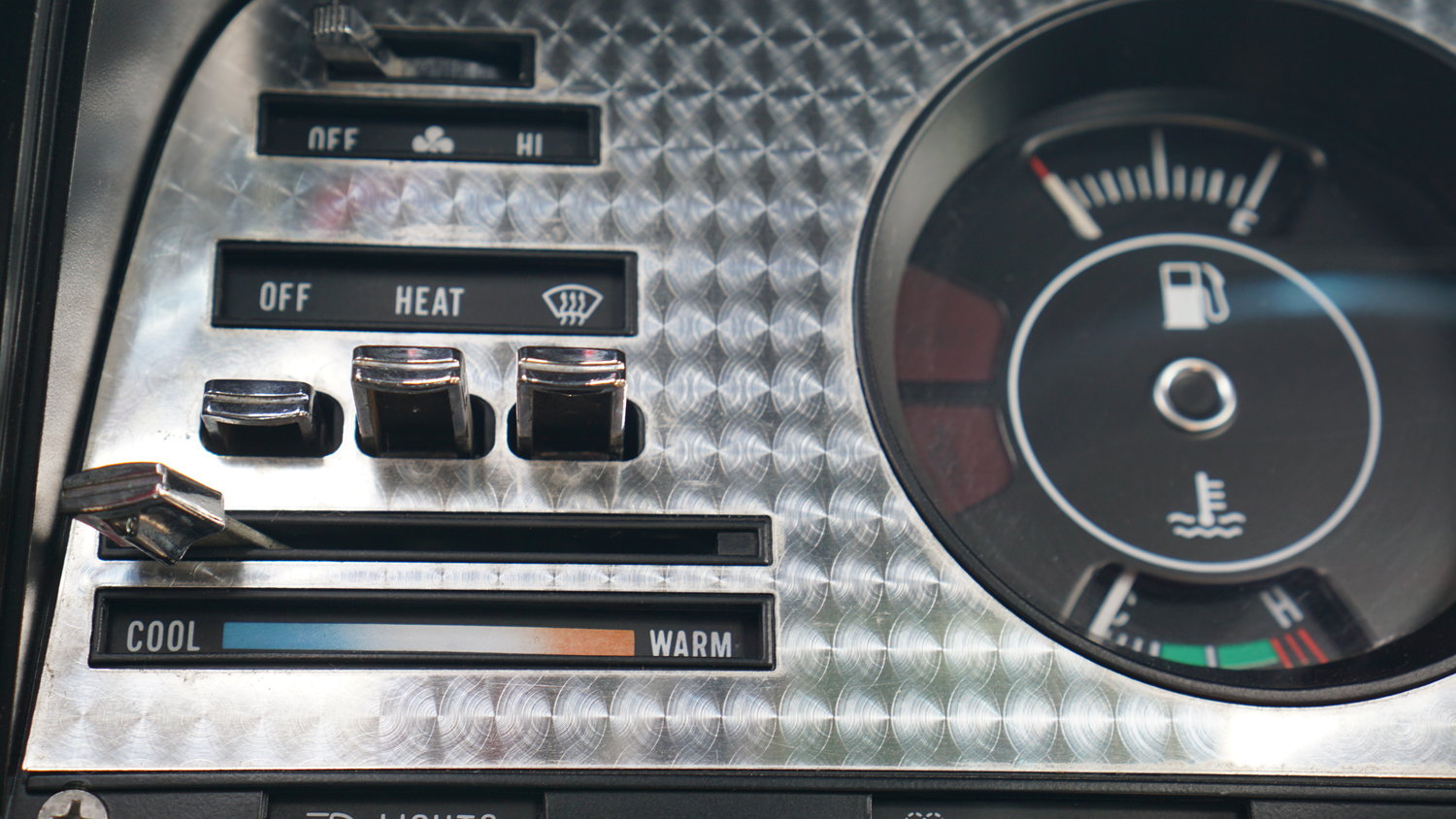 Sold: 1981 Jeep J-10 Honcho Sportside