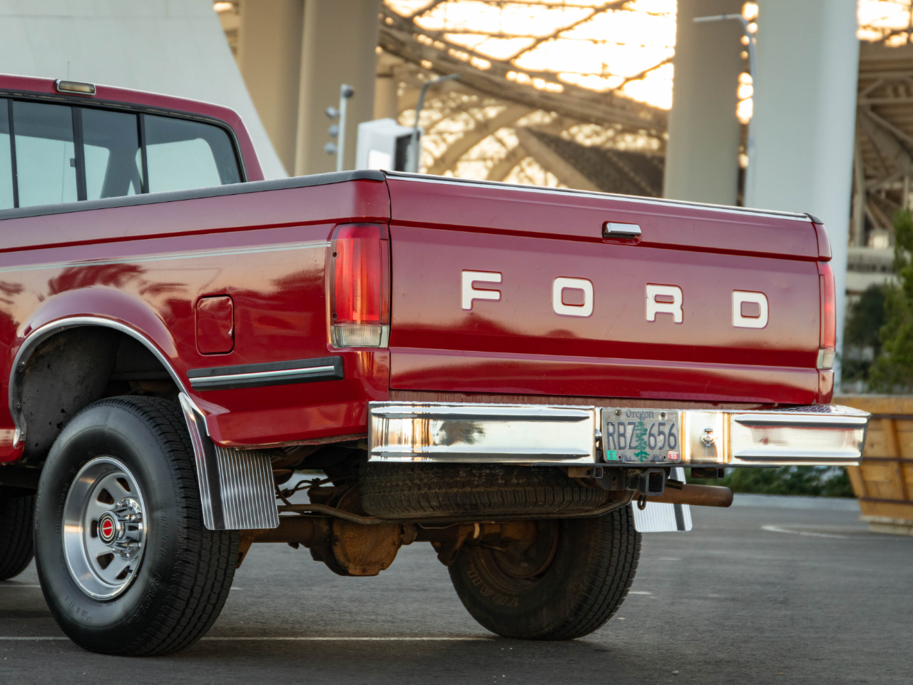 1990-Ford-F-150-XL-Regular-Cab-4x4-for-sale-23