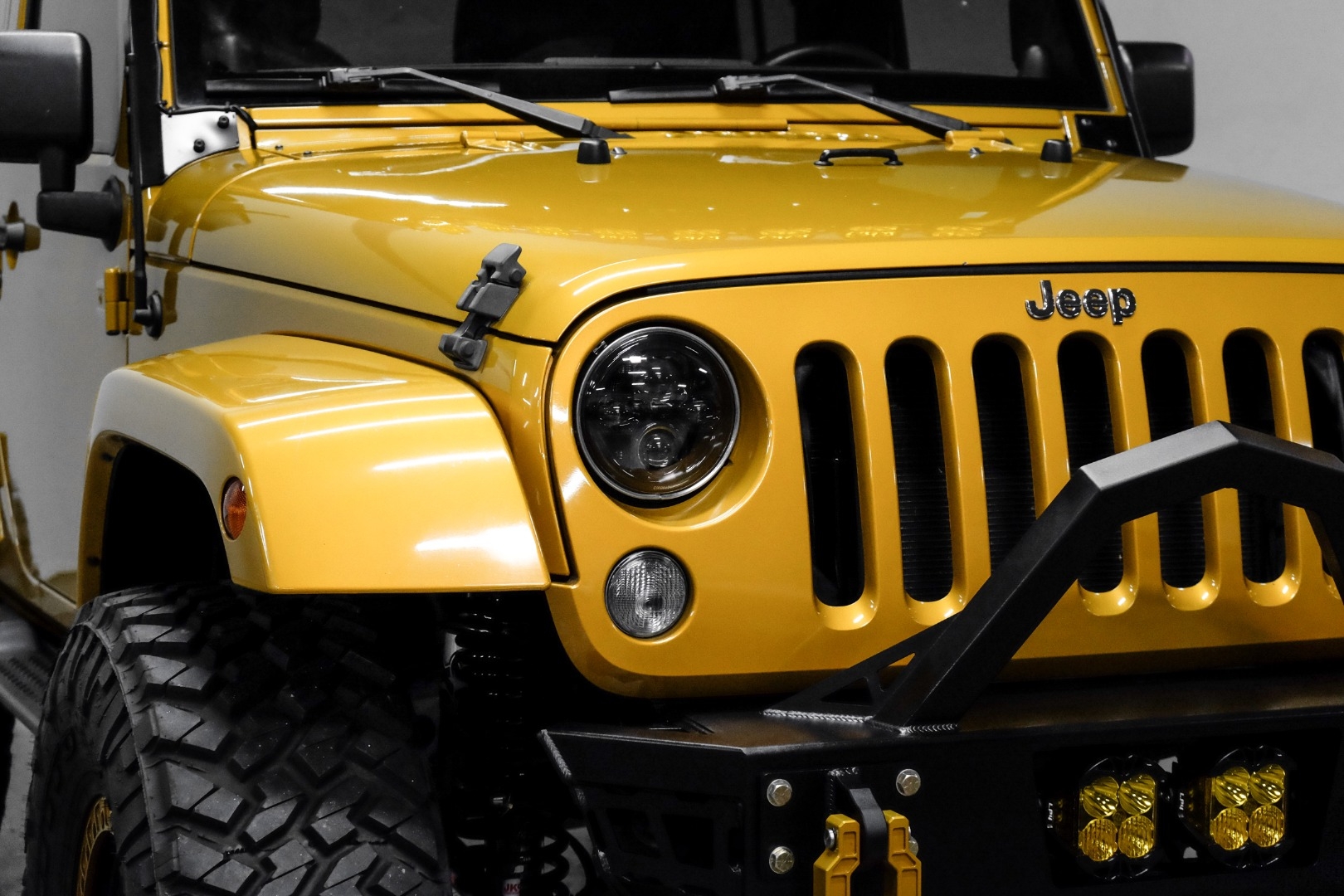 2014-jeep-wrangler-unlimited-sahara-for-sale-29