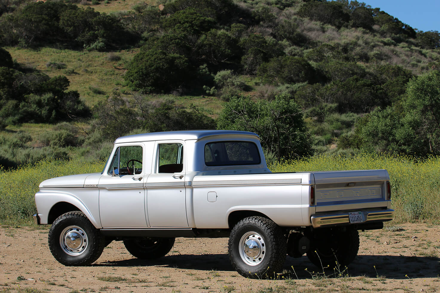 1965-ford-factory-f250-crew-cab-03