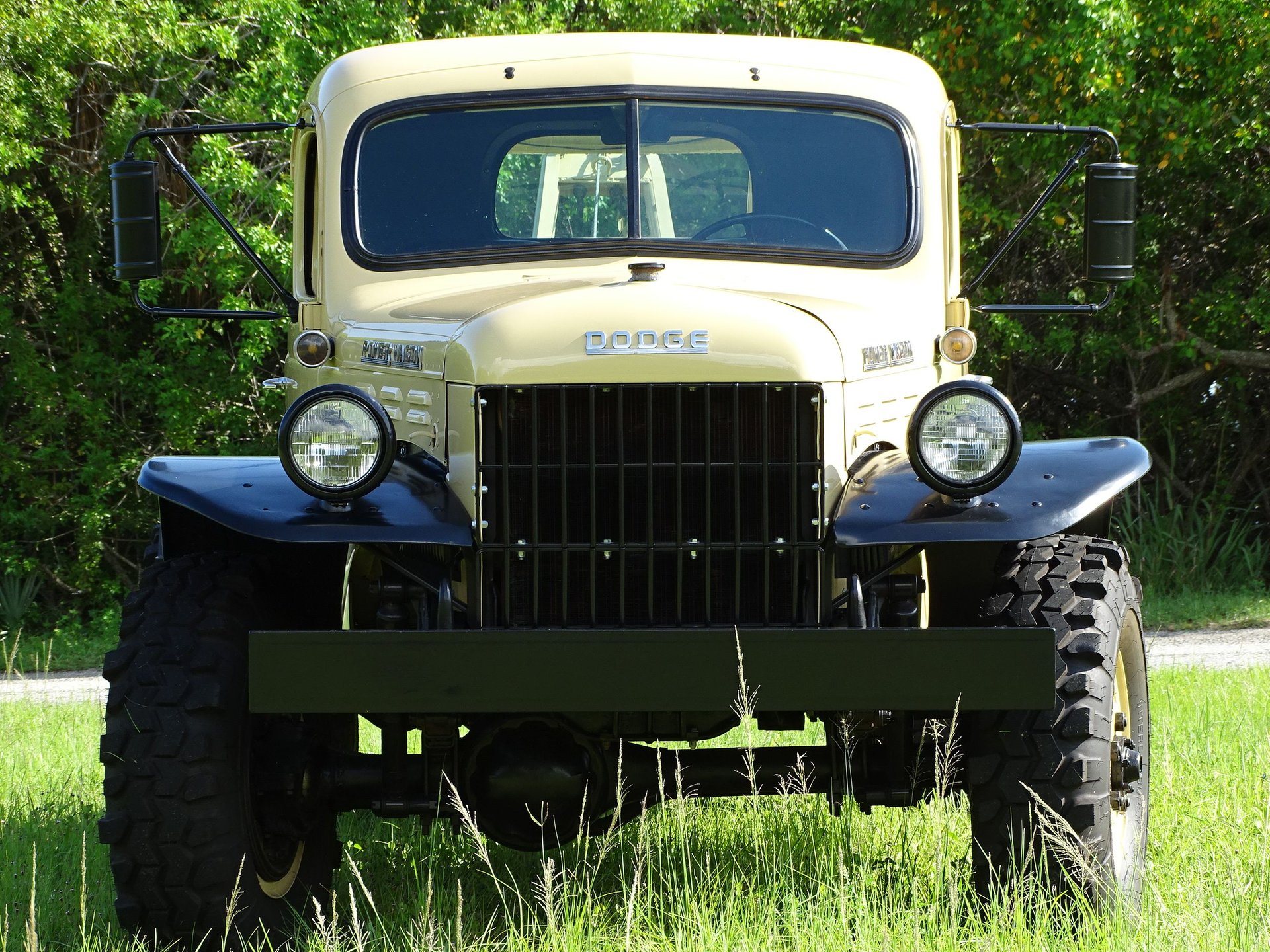 1945-dodge-power-wagon-tow-truck-for-sale-08
