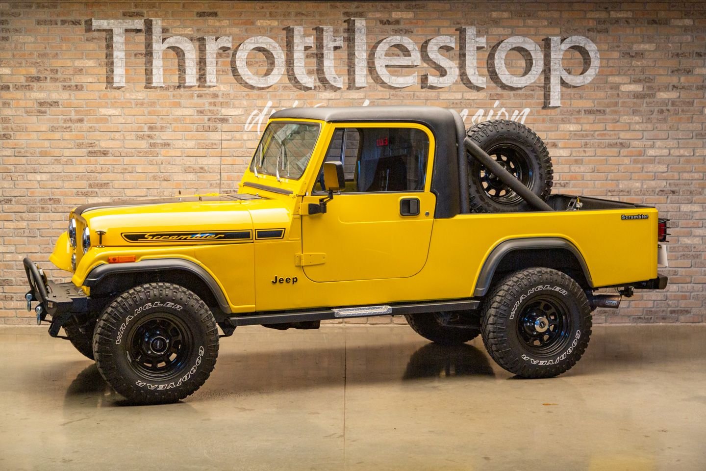 1985-jeep-cj-8-scrambler-for-sale-01