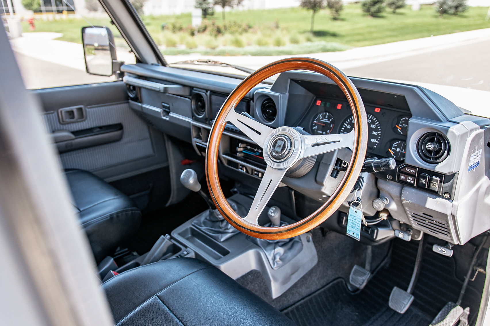 1992-Toyota-Land-Cruiser-Prado-1-for-sale-37