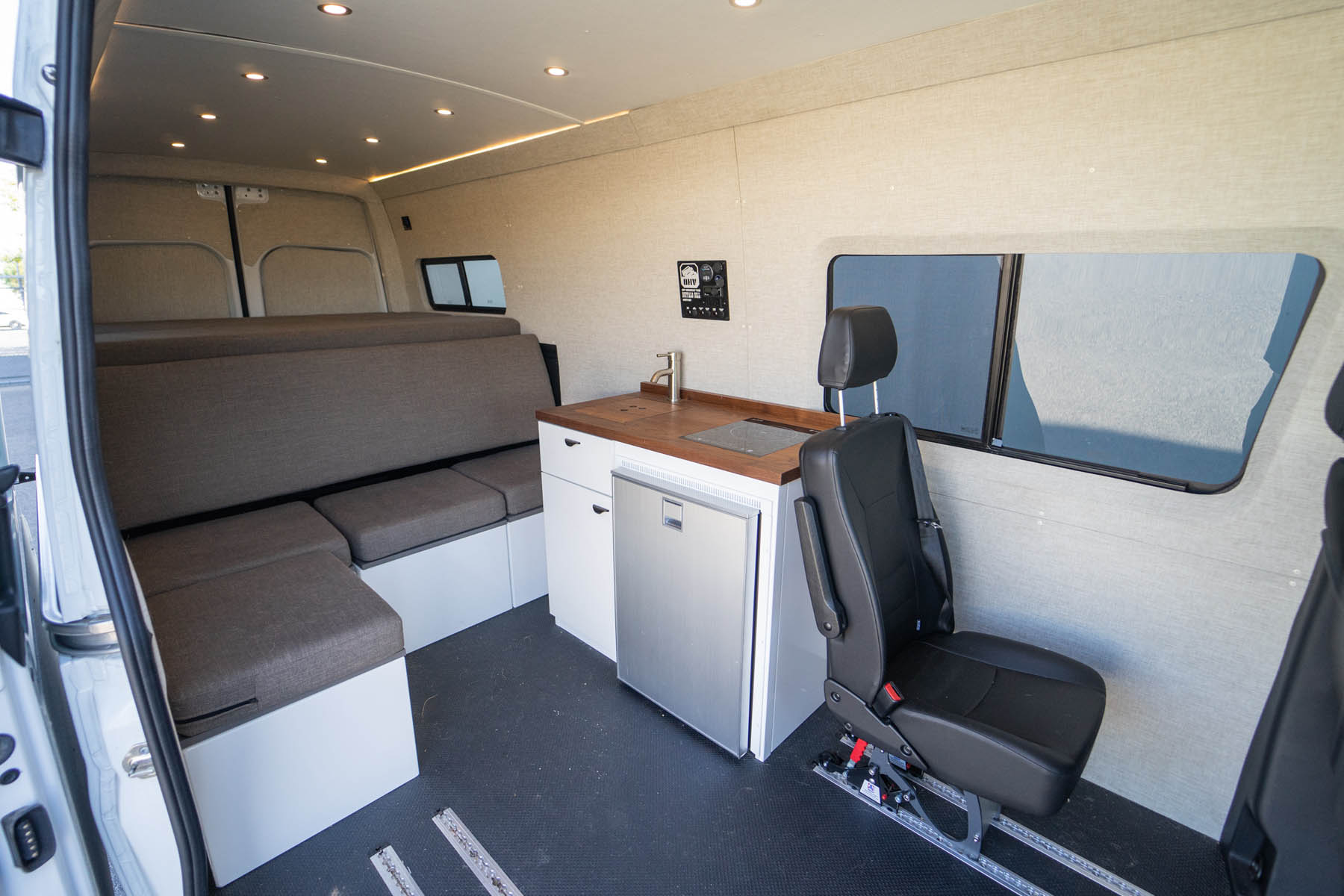 2020-Mercedes-Sprinter-2500-for-sale-43 2020-Mercedes-Sprinter-2500-for-sale-43