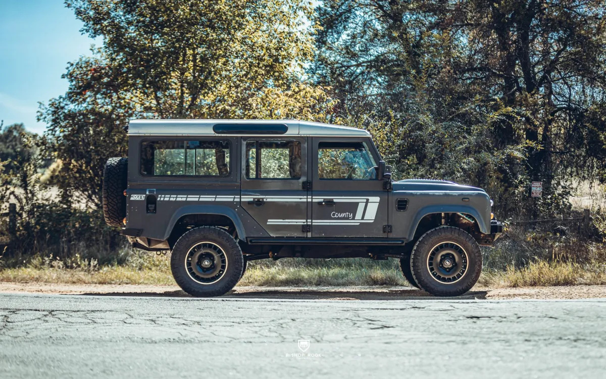 1988-Land-Rover-Defender-110-for-sale-01