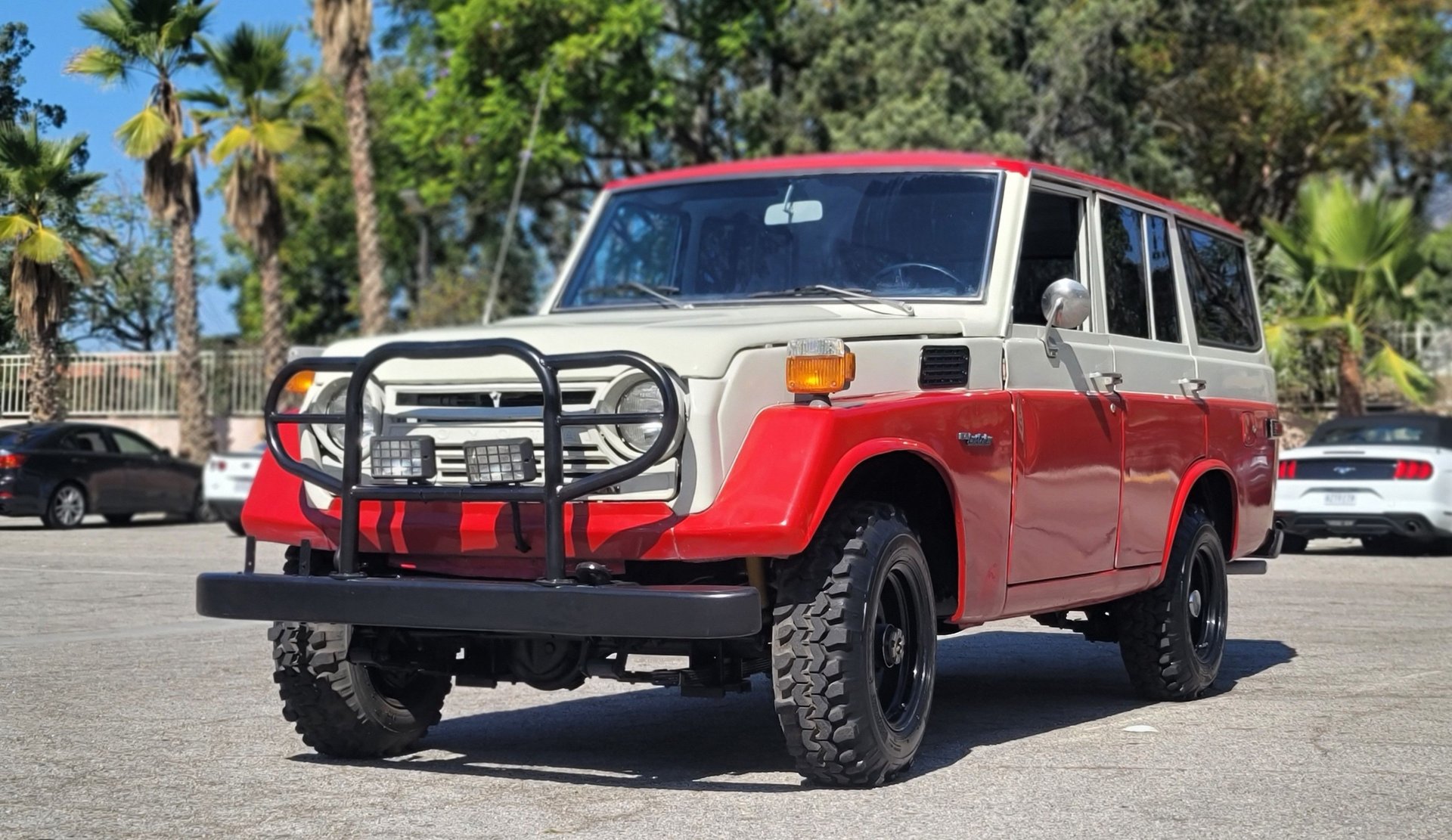 1973-toyota-land-cruiser-fj55-for-sale-01