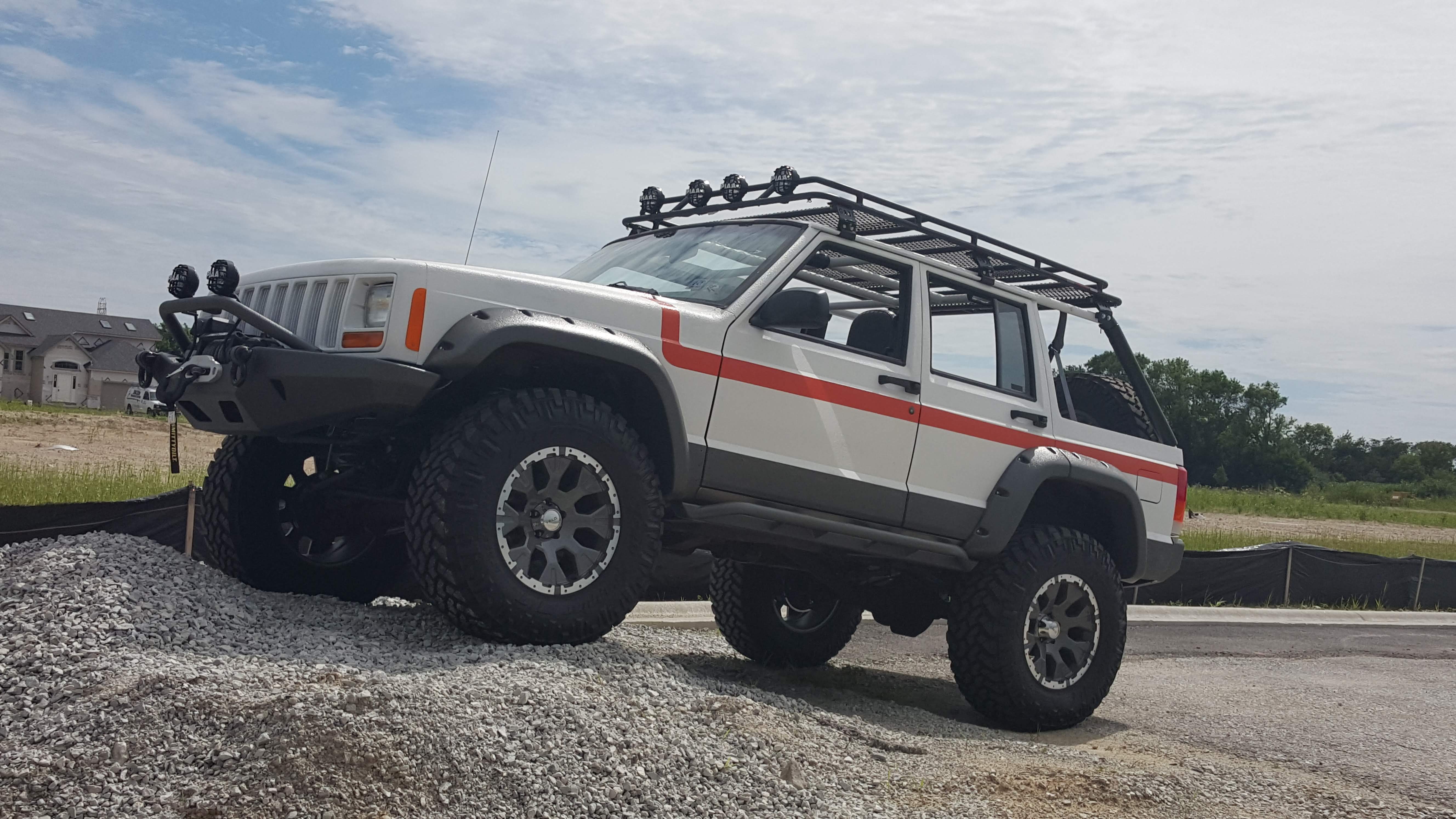 2001-jeep-cherokee-for-sale-01