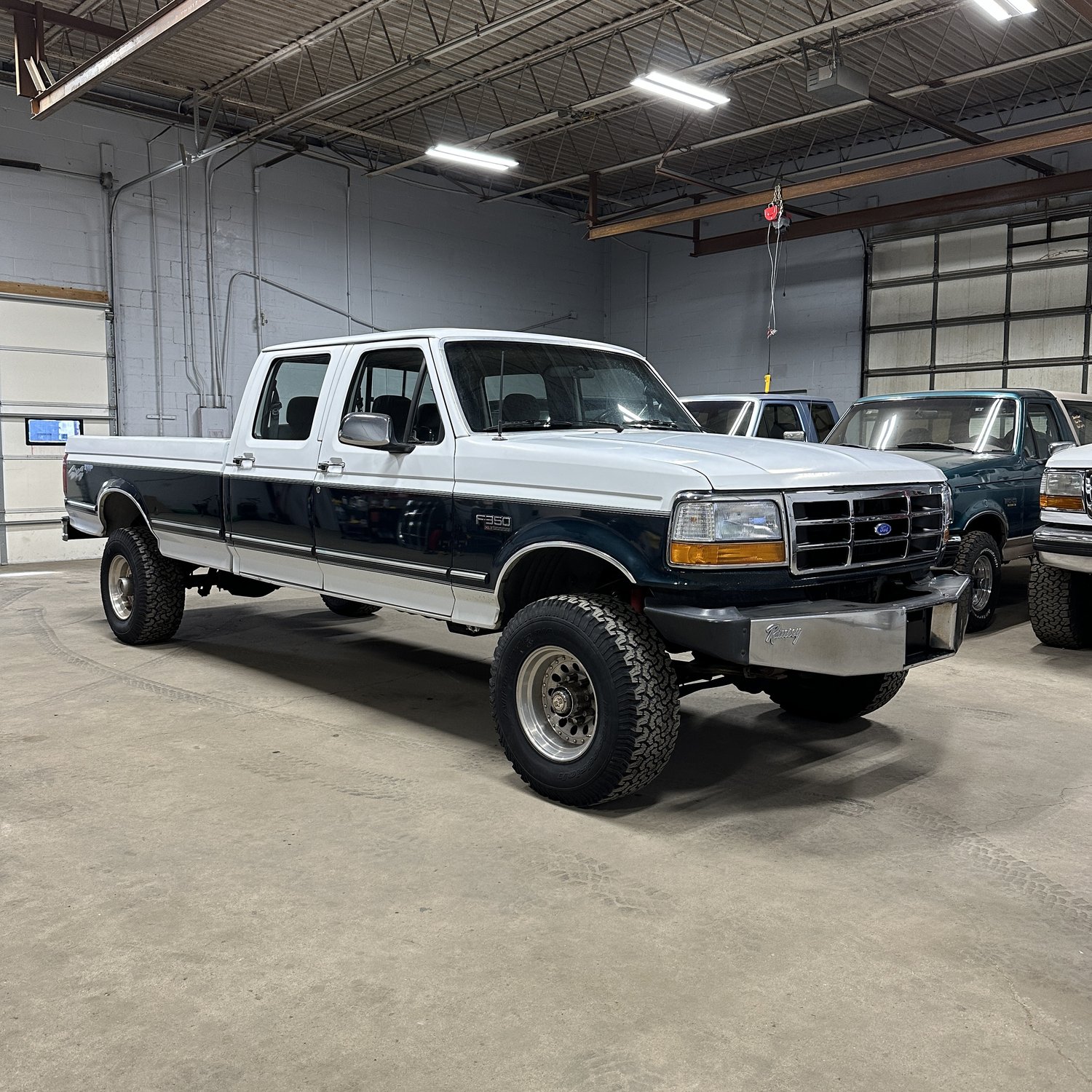 1993-ford-f350-for-sale-in-indiana-04