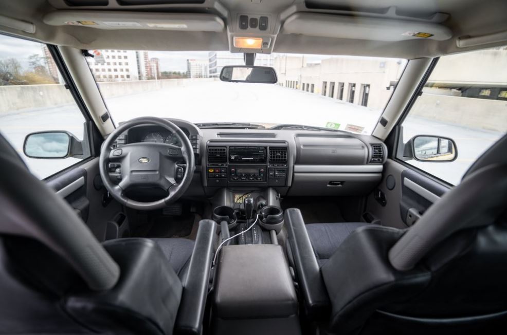 land-rover-discovery-ii-for-sale-maryland-03