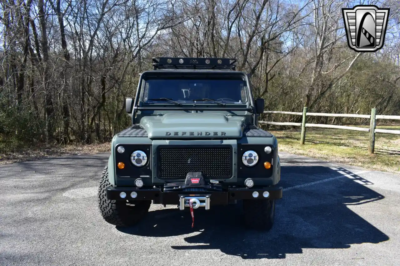 1995-land-rover-defender-ecd-for-sale-03