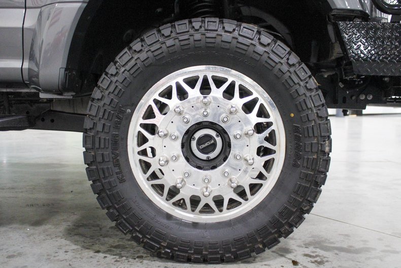 2022-ford-f450-super-duty-xlt (23)