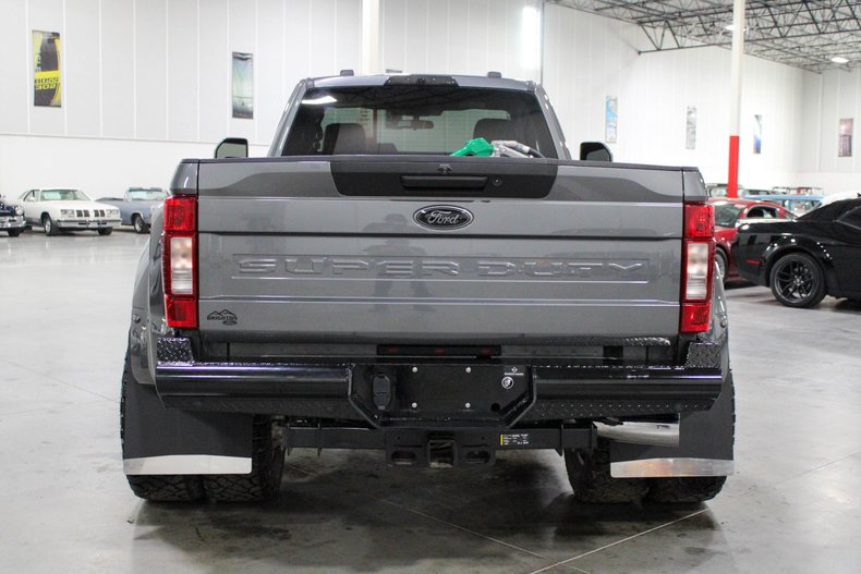 2022-ford-f450-super-duty-xlt (4)