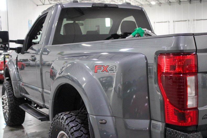 2022-ford-f450-super-duty-xlt (9)