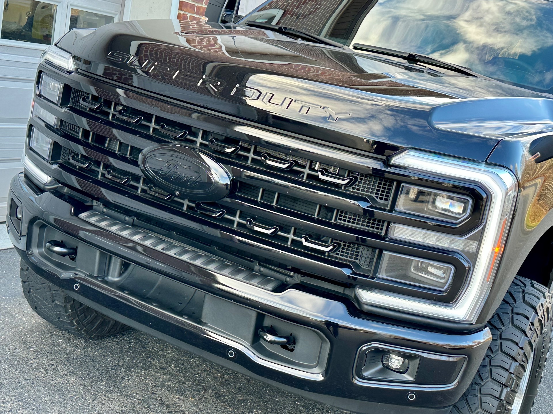 Used-2024-Ford-F-250-Super-Duty-Platinum-1733843452 (3)