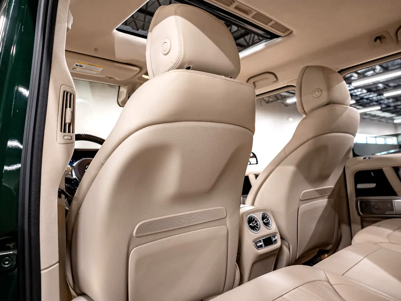 2023-mercedes-benz-g63-amg-for-sale-32