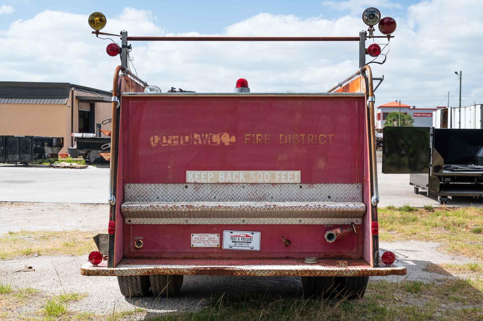 1951-international-fire-truck-for-sale-04