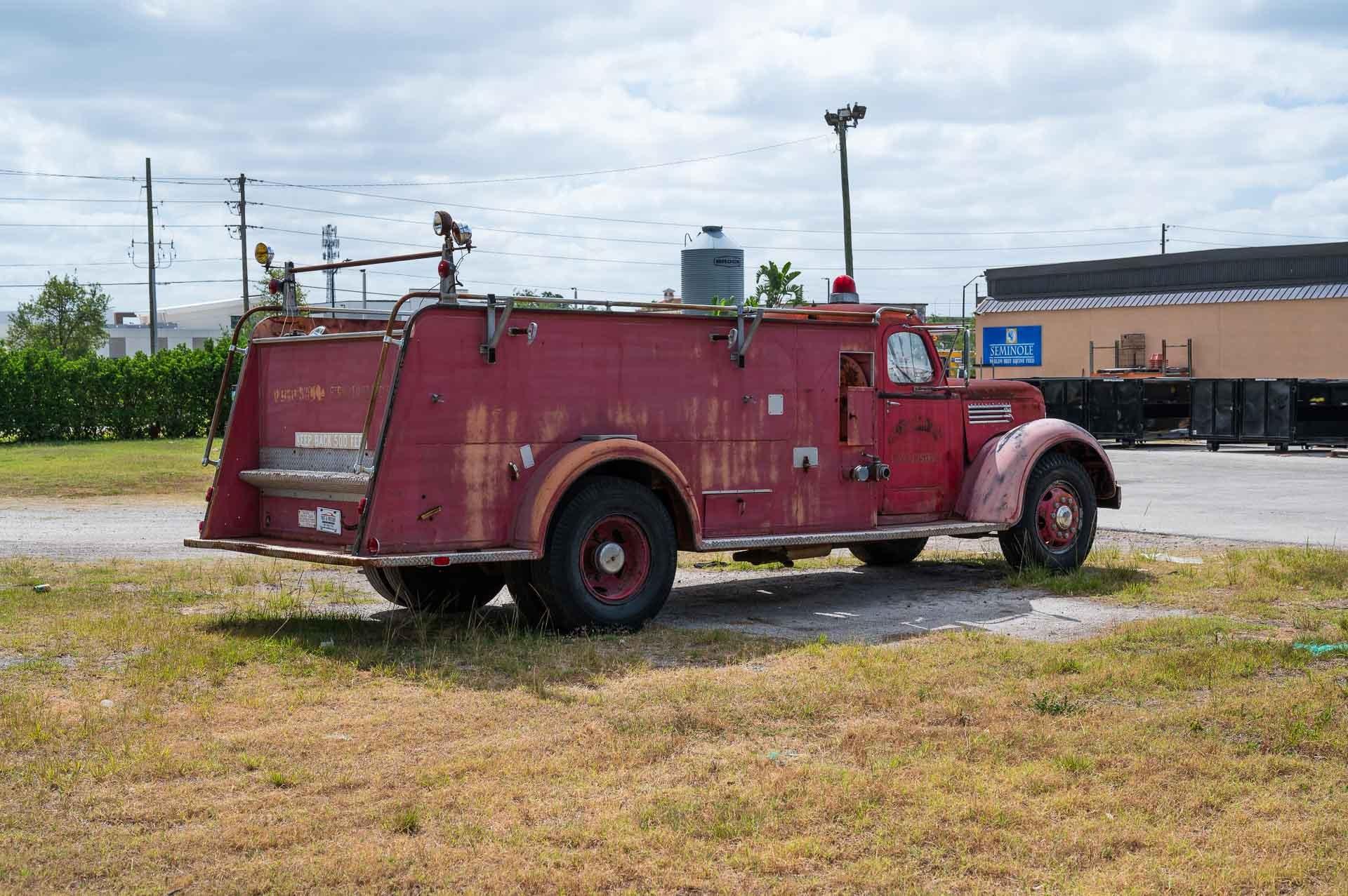 1951-international-fire-truck-for-sale-05