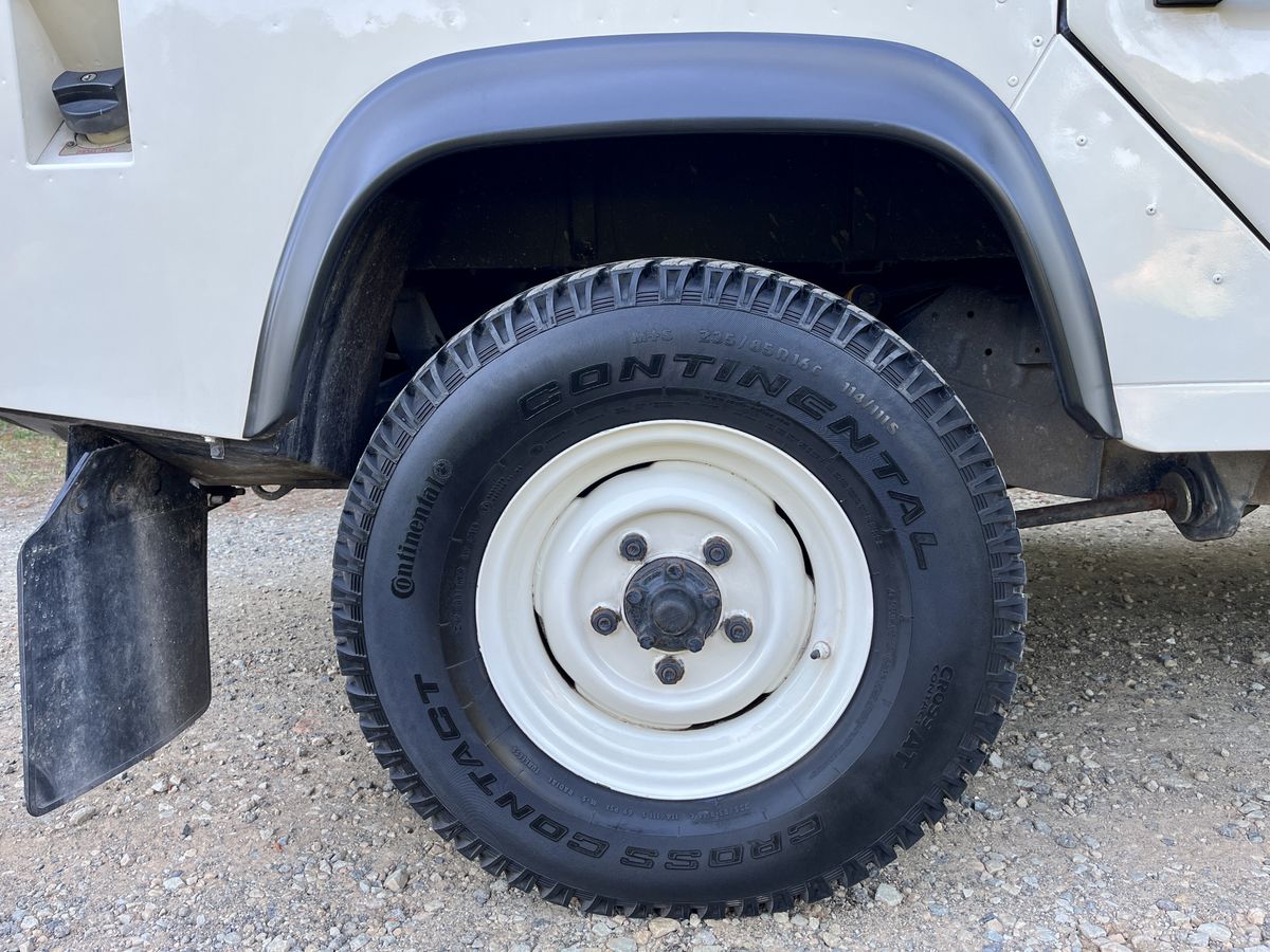 1993-land-rover-defender-110-durham-nc-for-sale-19