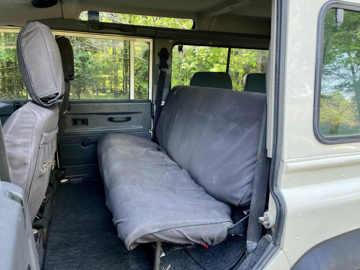1993-land-rover-defender-110-durham-nc-for-sale-37