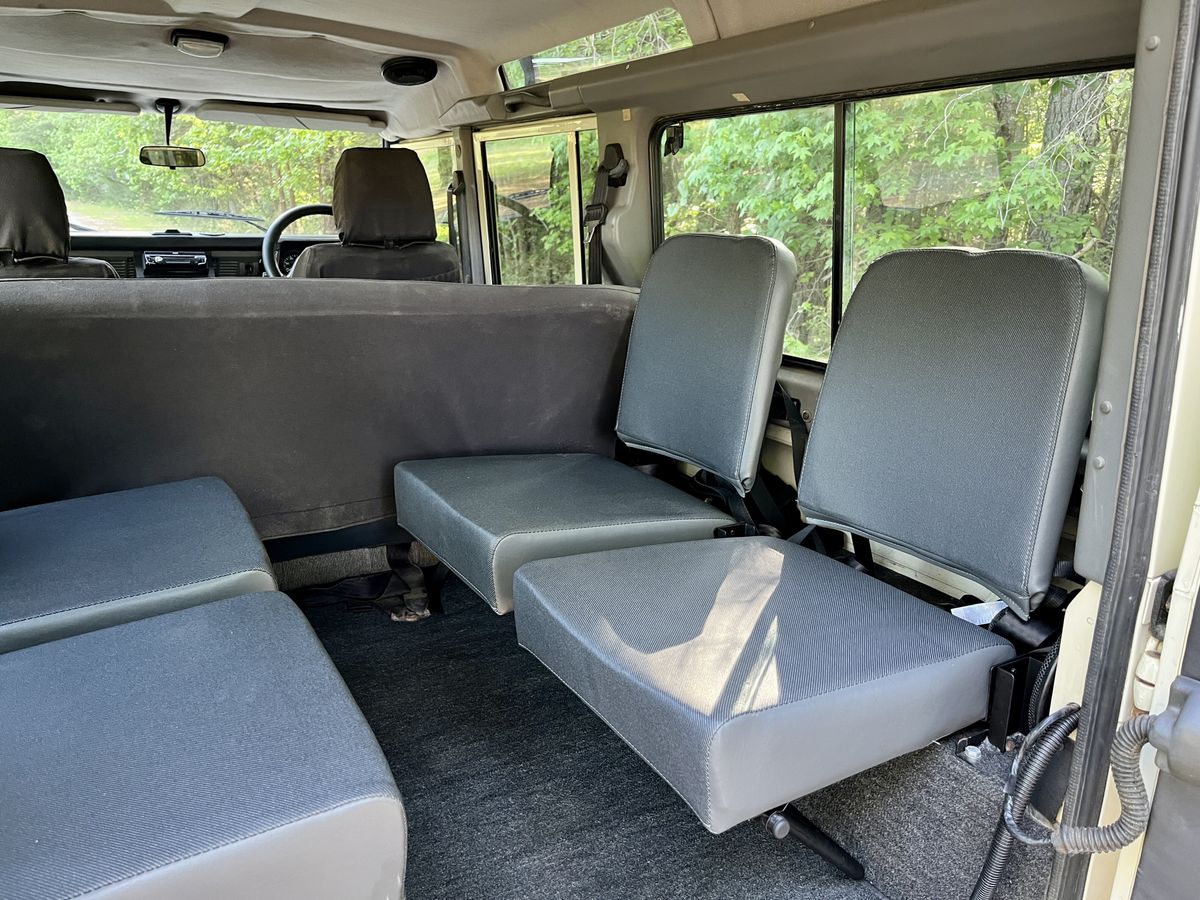 1993-land-rover-defender-110-durham-nc-for-sale-43