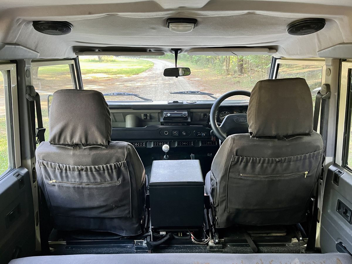 1993-land-rover-defender-110-durham-nc-for-sale-44