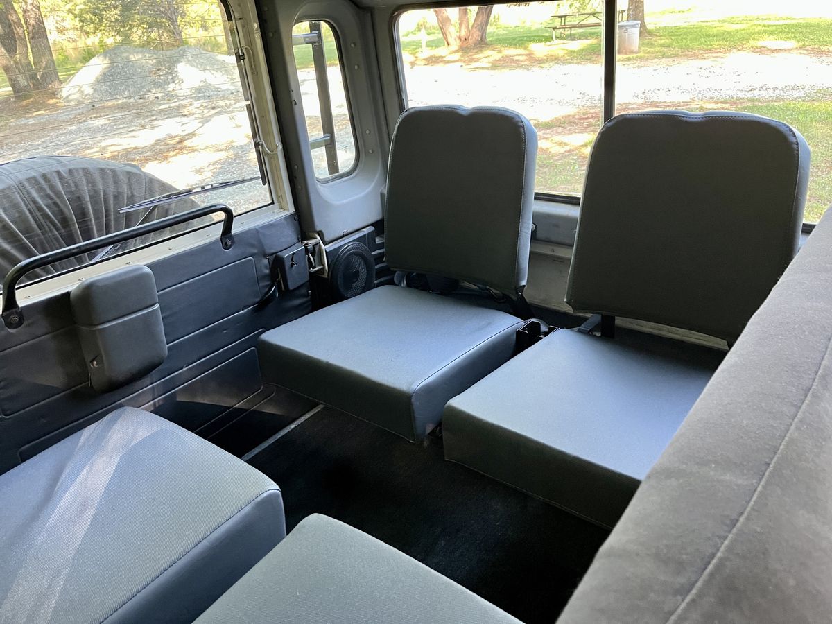 1993-land-rover-defender-110-durham-nc-for-sale-46