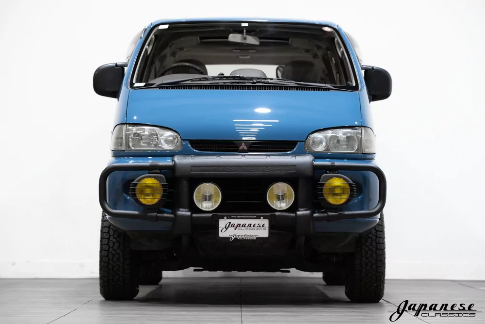 1994-mitsubishi-delica-for-sale-in-richmond-02