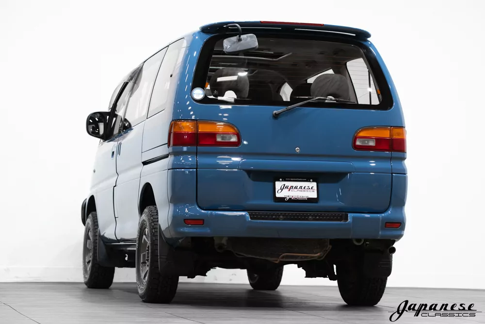 1994-mitsubishi-delica-for-sale-in-richmond-06