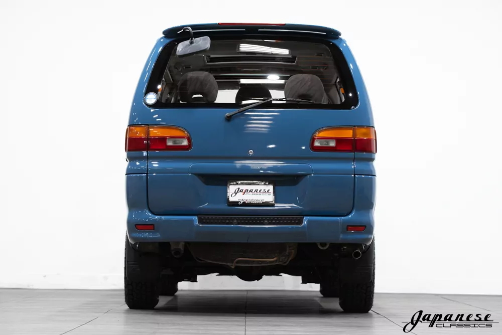 1994-mitsubishi-delica-for-sale-in-richmond-07