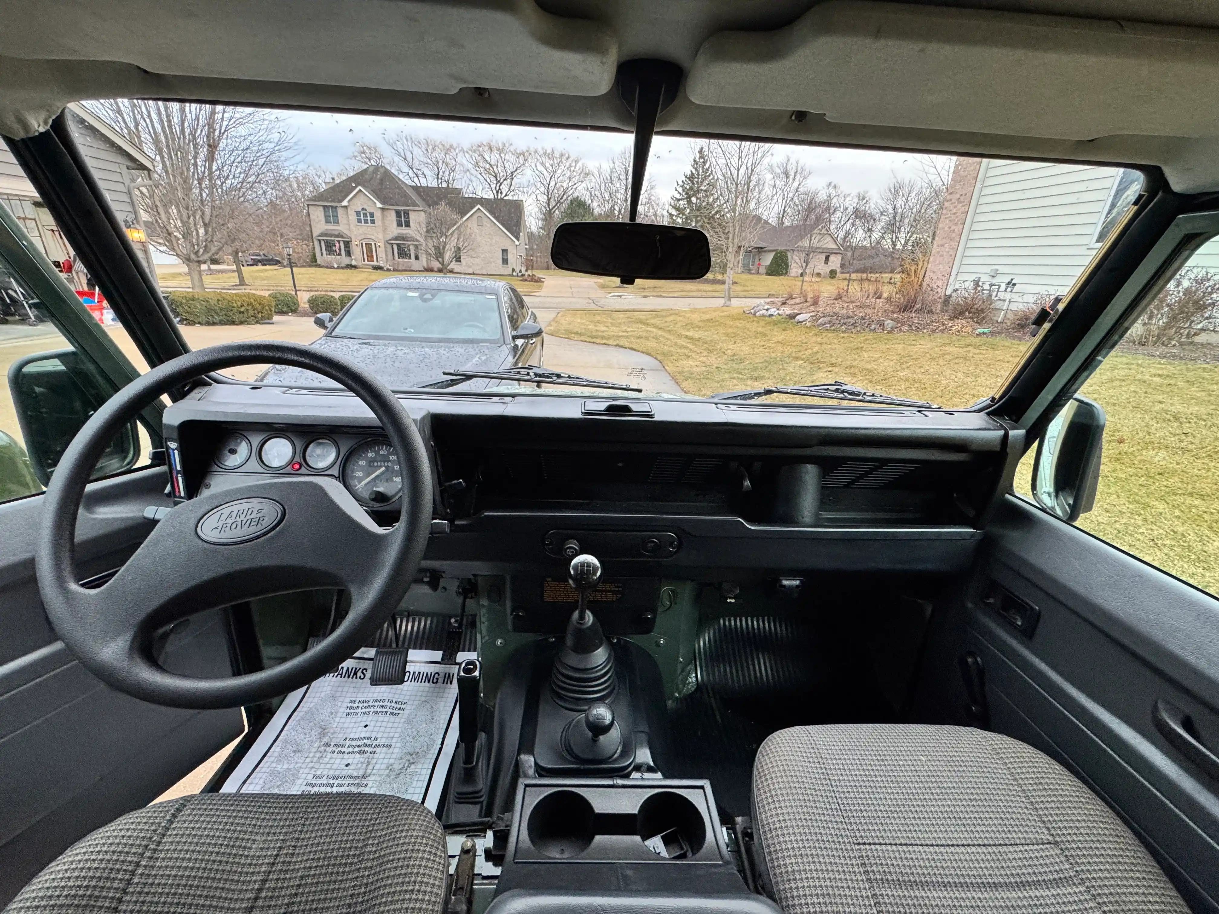 1996-land-rover-defender-110-300tdi-for-sale-01