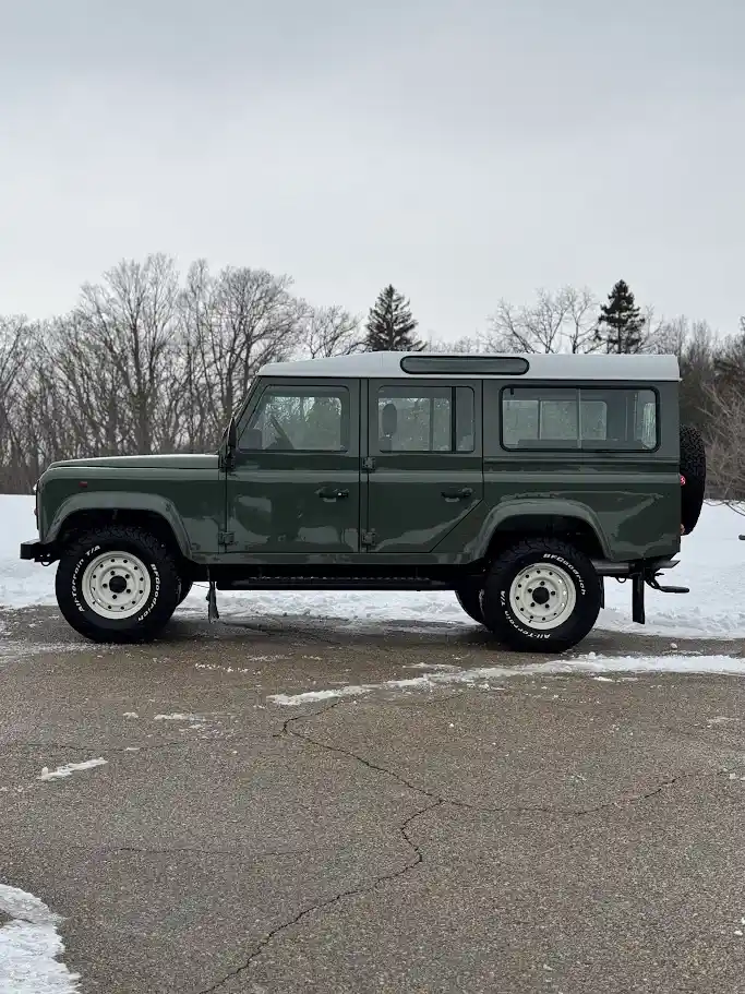 1996-land-rover-defender-110-300tdi-for-sale-14