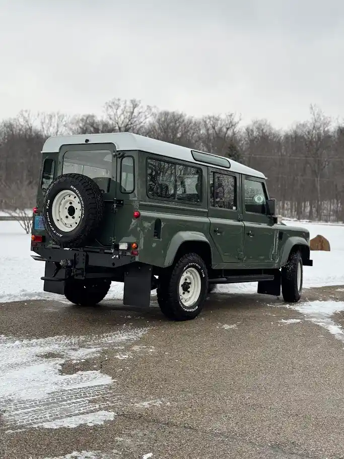 1996-land-rover-defender-110-300tdi-for-sale-19