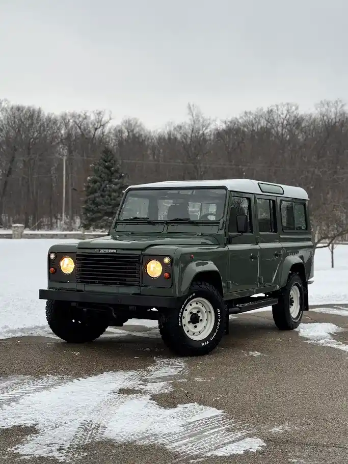 1996-land-rover-defender-110-300tdi-for-sale-32