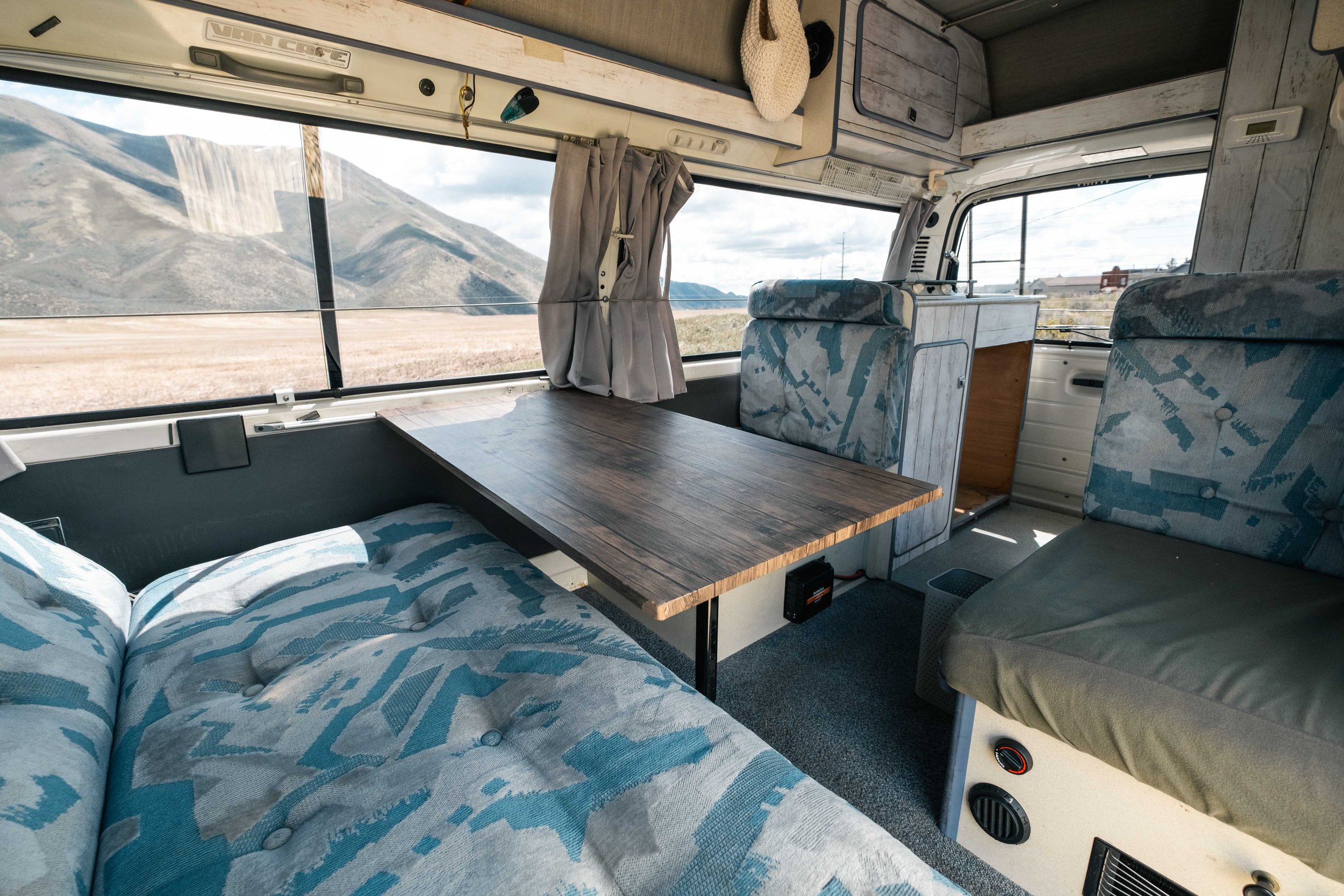 1996-toyota-hiace-camper-for-sale-20