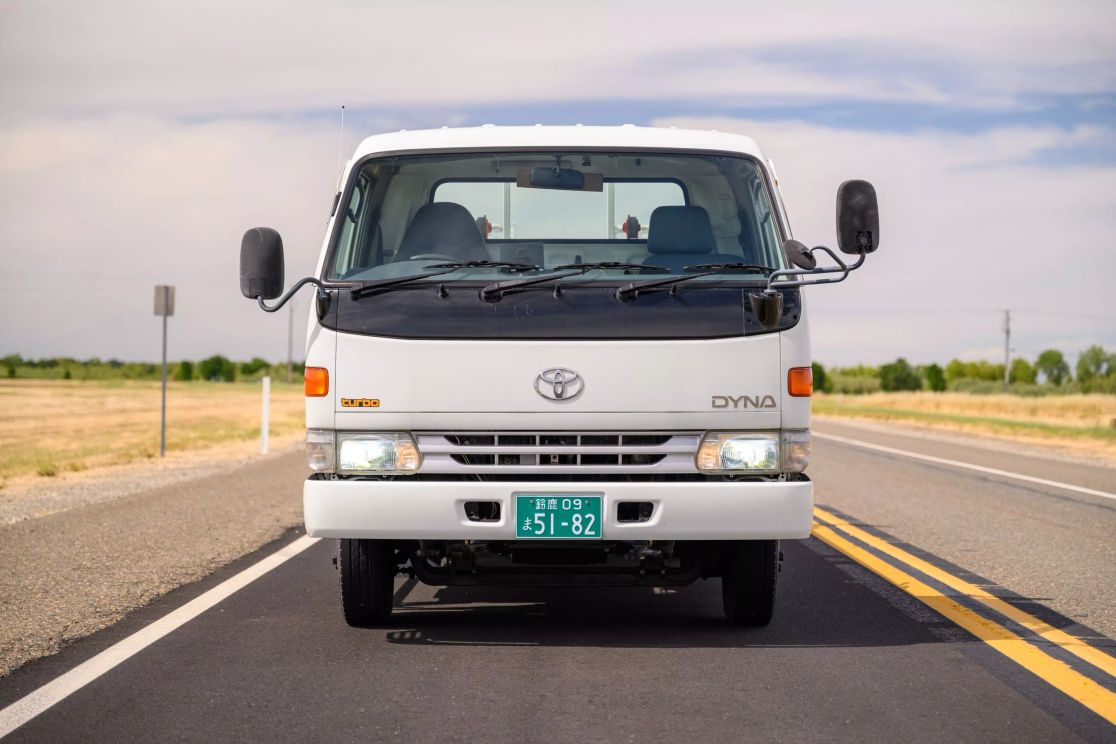 1997-toyota-dyna-car-hauler-for-sale-11