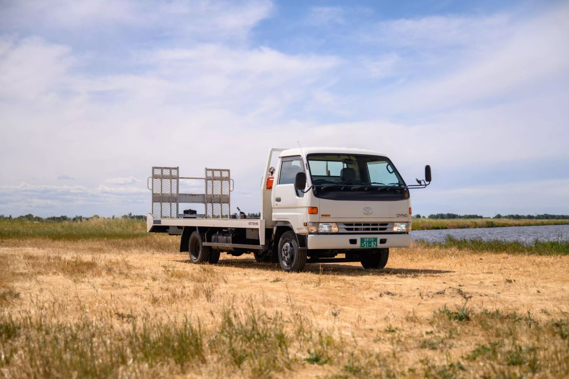 1997-toyota-dyna-car-hauler-for-sale-25
