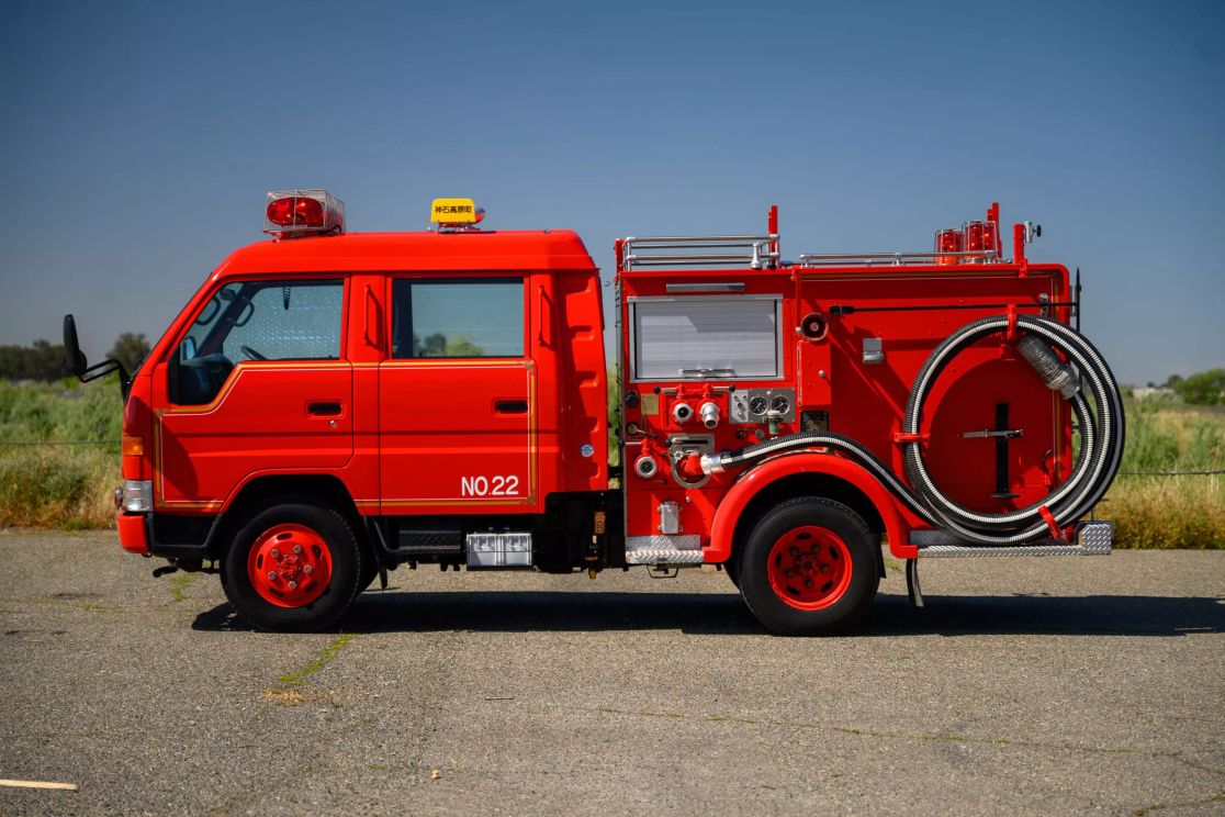 1997-toyota-dyna-fire-truck-for-sale-02