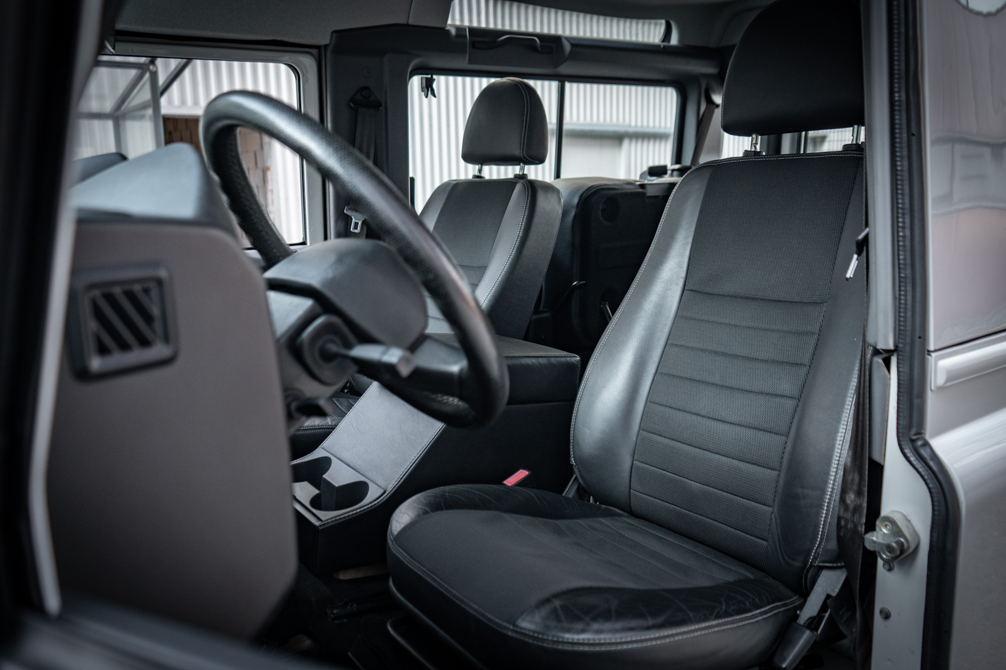 2007-land-rover-defender-90-station-wagon-for-sale-27