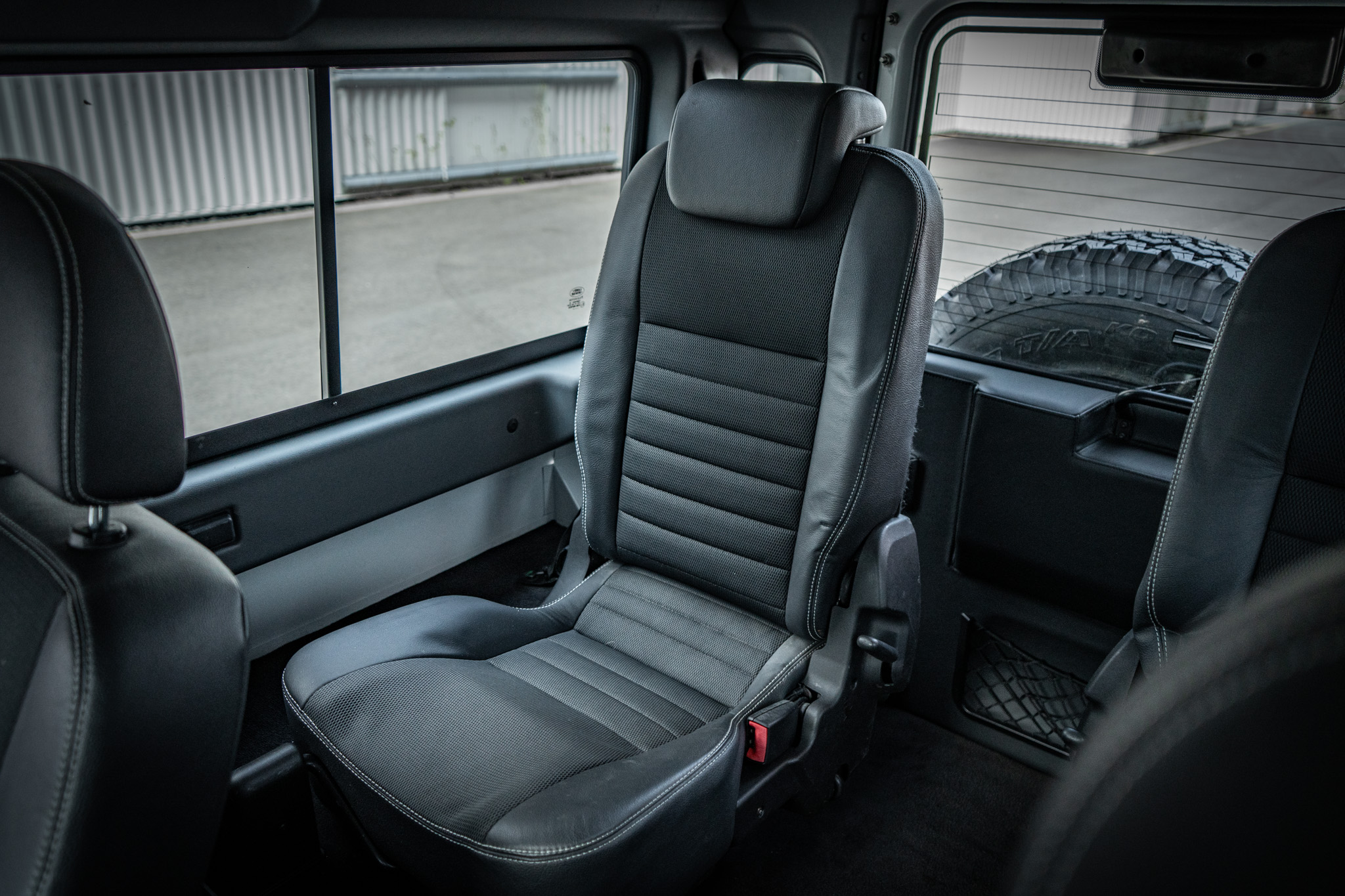 2007-land-rover-defender-90-station-wagon-for-sale-35
