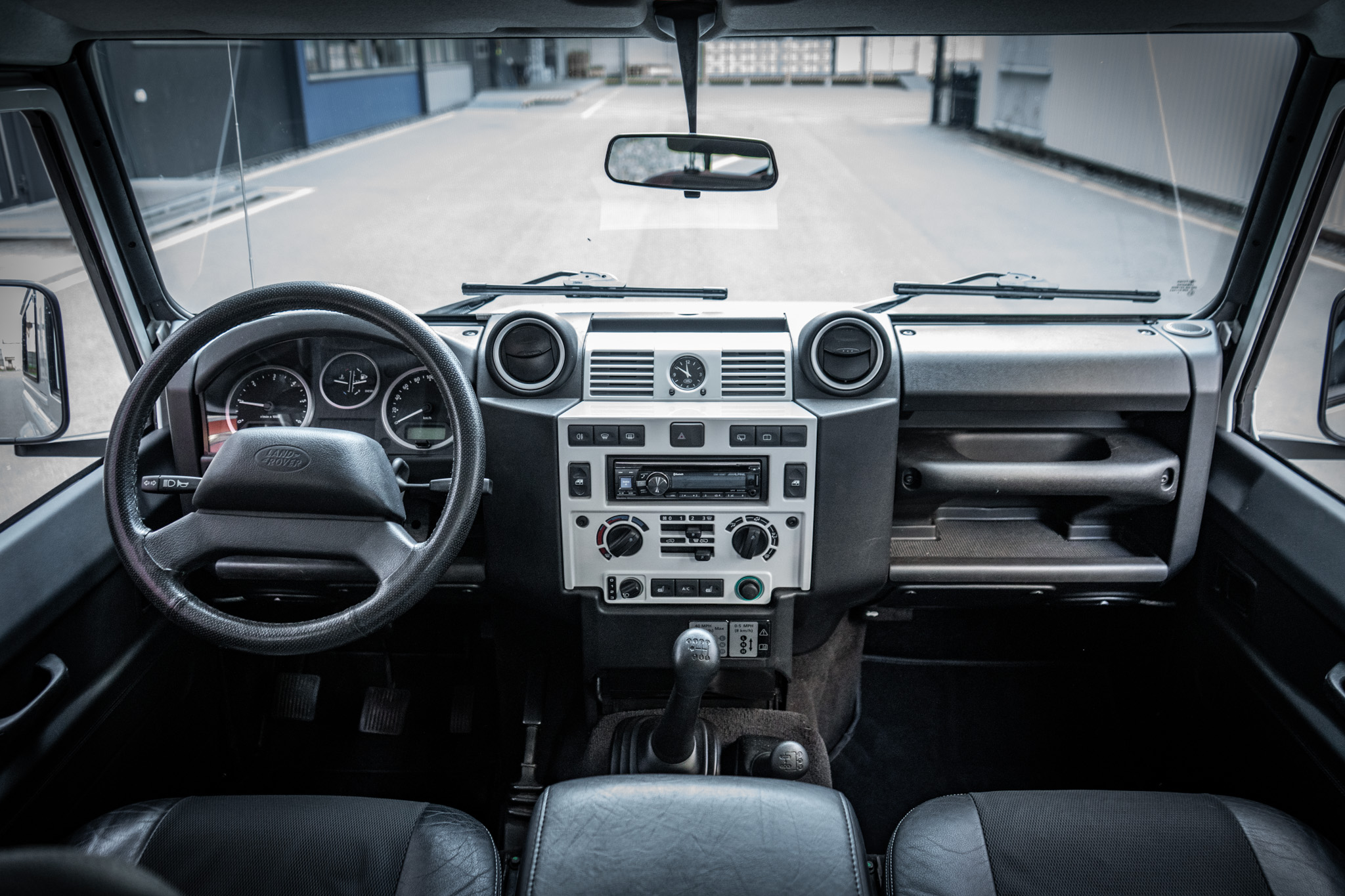 2007-land-rover-defender-90-station-wagon-for-sale-36